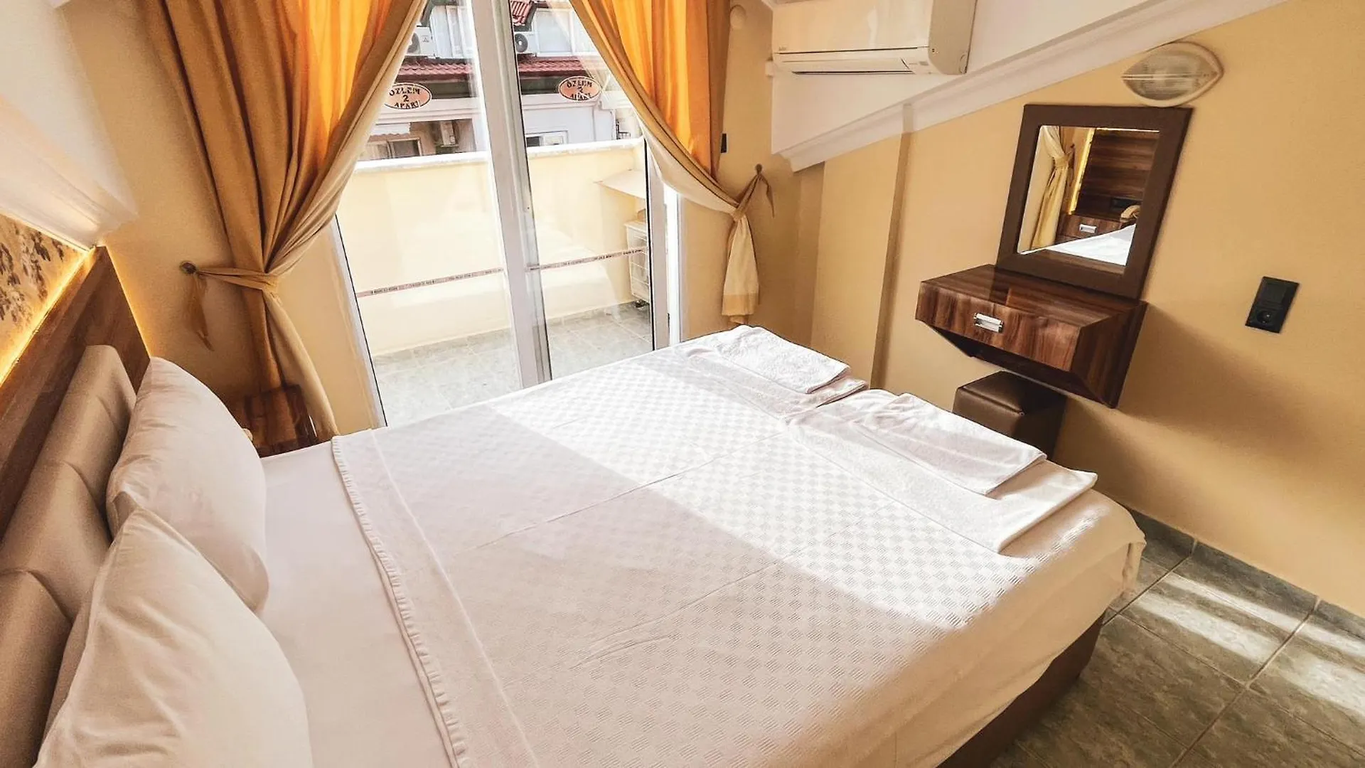 Ozlem 2 Apart Hotel Marmaris Appart hôtel