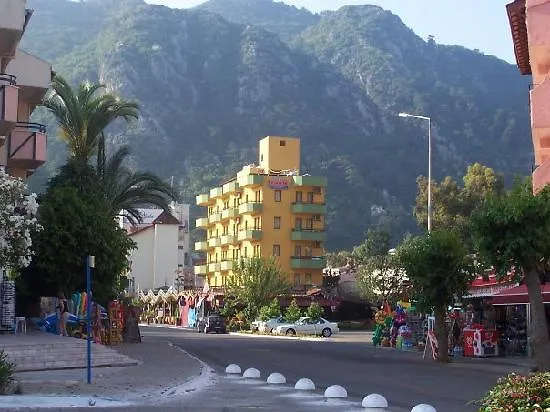 Ozlem 2 Apart Hotel Marmaris 3*,